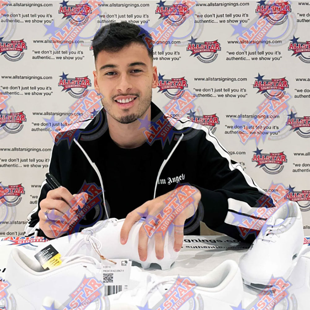 Martinelli Signed Arsenal Boot (Framed)